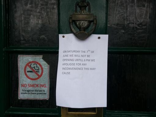 The Marquis of Lorne pub close their doors to the EDL