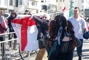 paulpitt hits own son